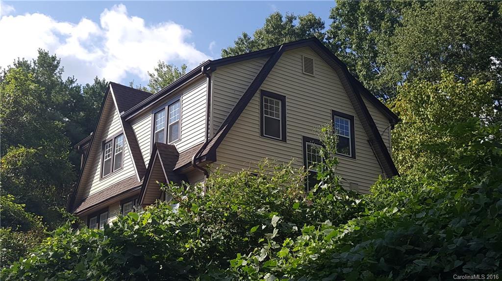 169 Houston Cir., Asheville, NC 28801