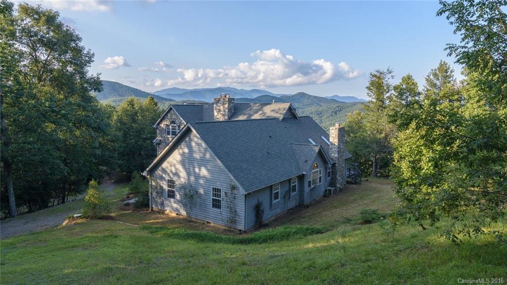 110 Chestnut Hill Rd., Black Mountain, NC 28711