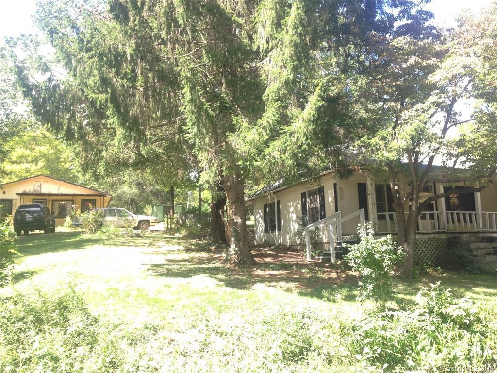 103 Portmanvilla Rd., Black Mountain, NC 28711