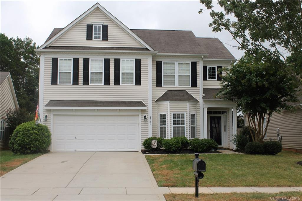 9721 Waltham Ct., Charlotte, NC 28269