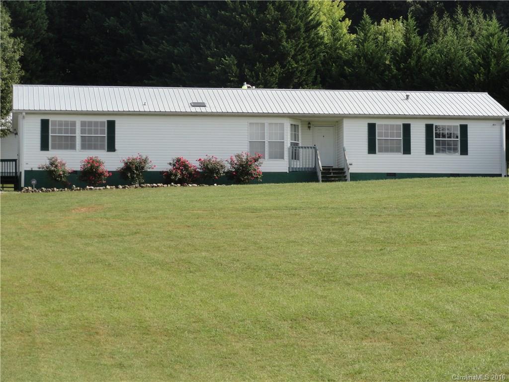 115 Little Hungry Rd., Hendersonville, NC 28792