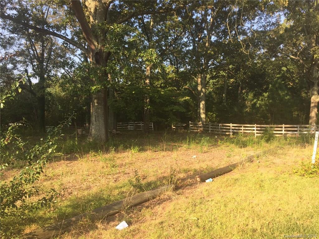 189 Chuckwood Rd., Mooresville, NC 28117