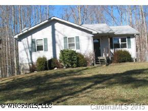 680 Mountain Road, Hendersonville, NC 28791