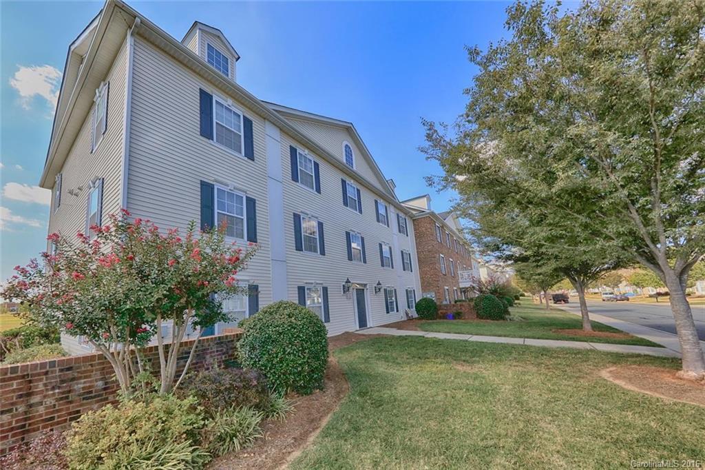 3807 Carl Parmer Dr., Harrisburg, NC 28075