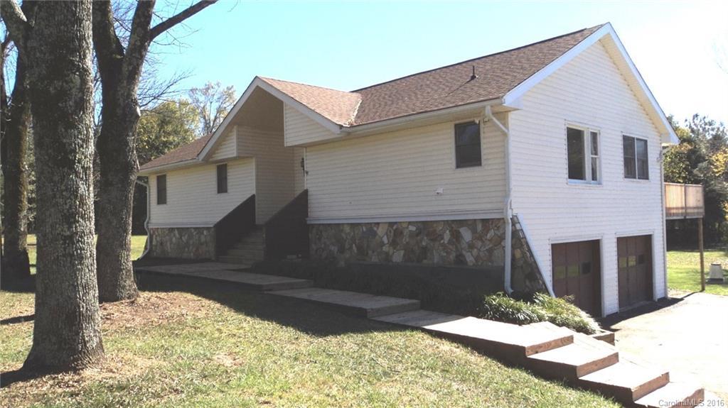 6475 Fingerlake Dr., Kannapolis, NC 28027