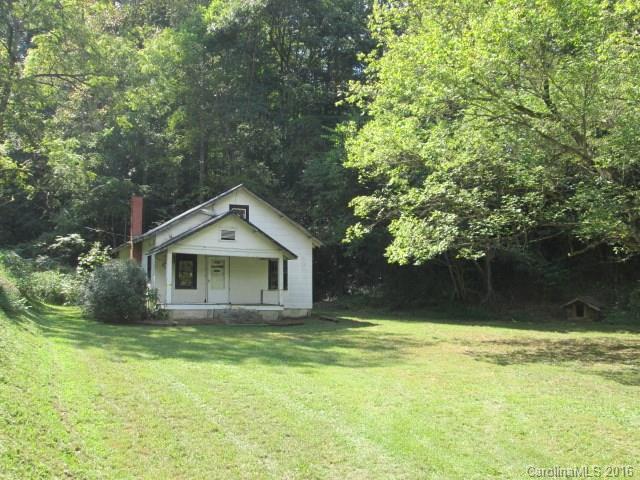 807 Crawford Rd., Waynesville, NC 28785