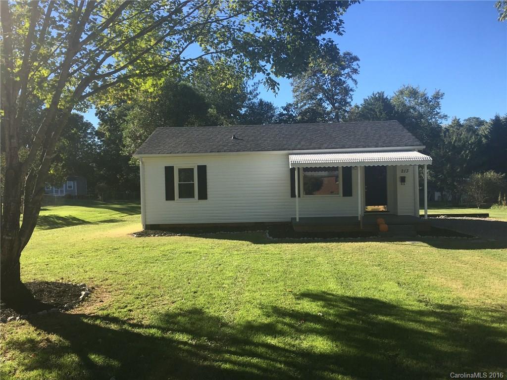 213 Rose St., Mount Holly, NC 28120