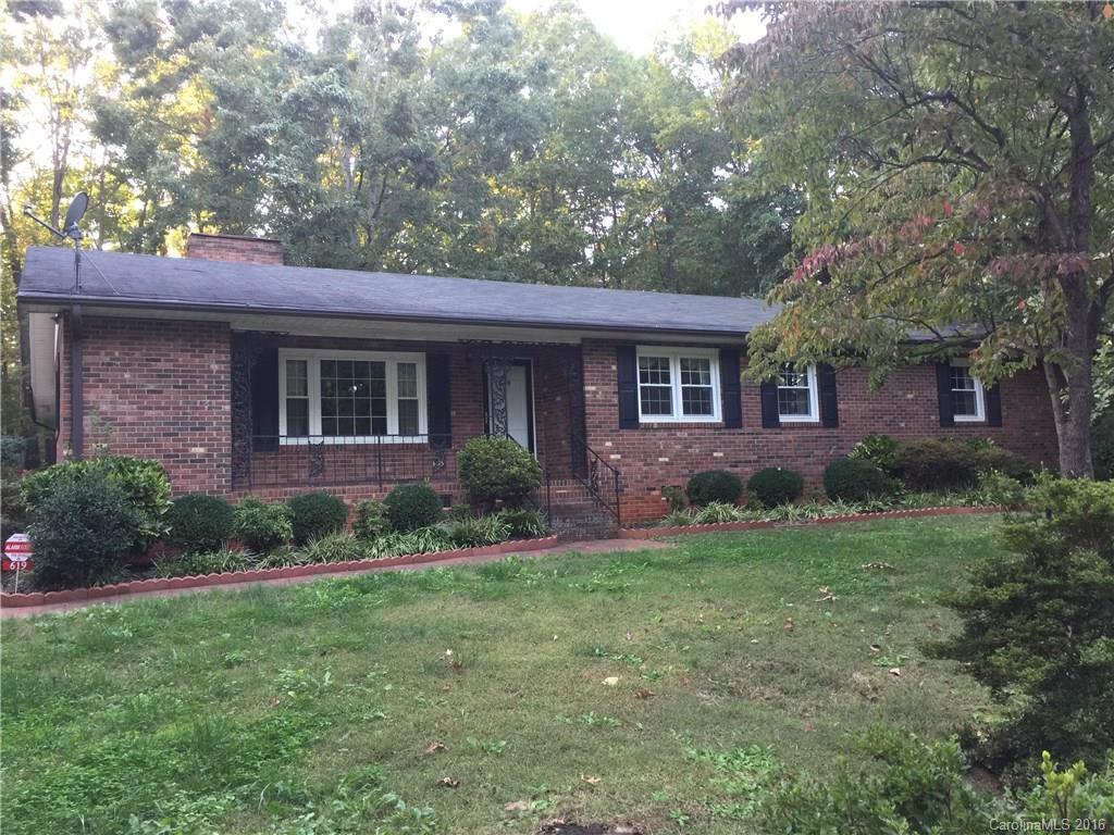 619 Lake Cir., Troutman, NC 28166