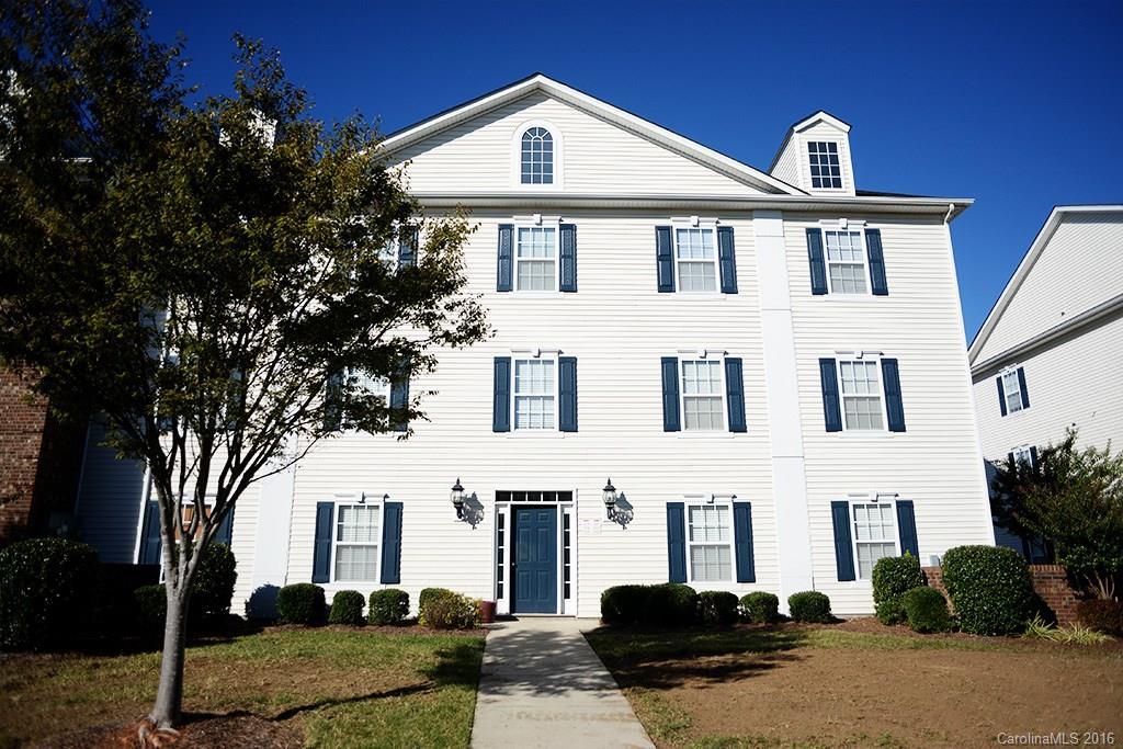 3837 Carl Parmer Dr., Harrisburg, NC 28075