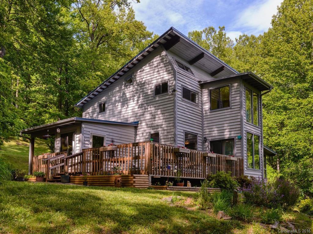 212 Rosy Branch Farm Rd., Black Mountain, NC 28711