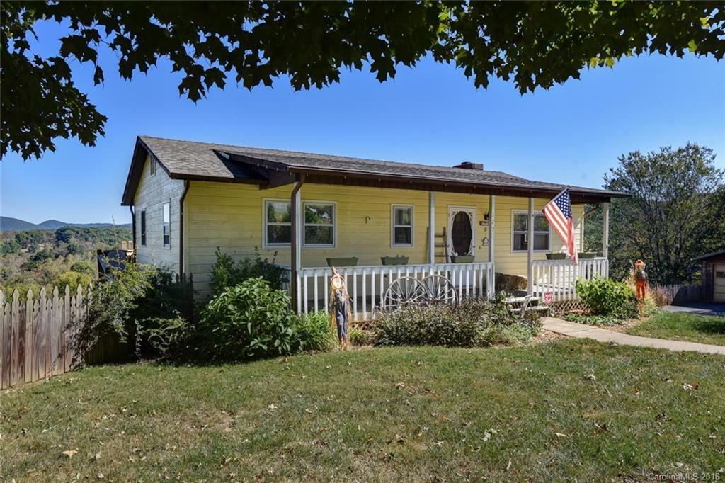 175 Youngs Cove Rd., Candler, NC 28715