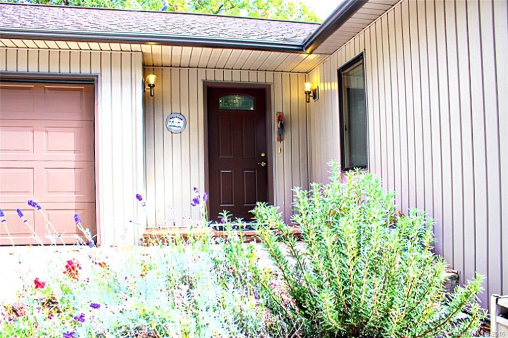 152 Butterfly Ln., Pisgah Forest, NC 28768