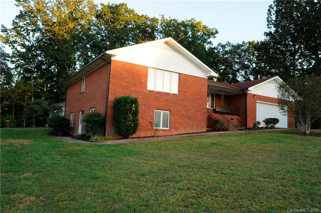 735 Perth Rd., Troutman, NC 28166