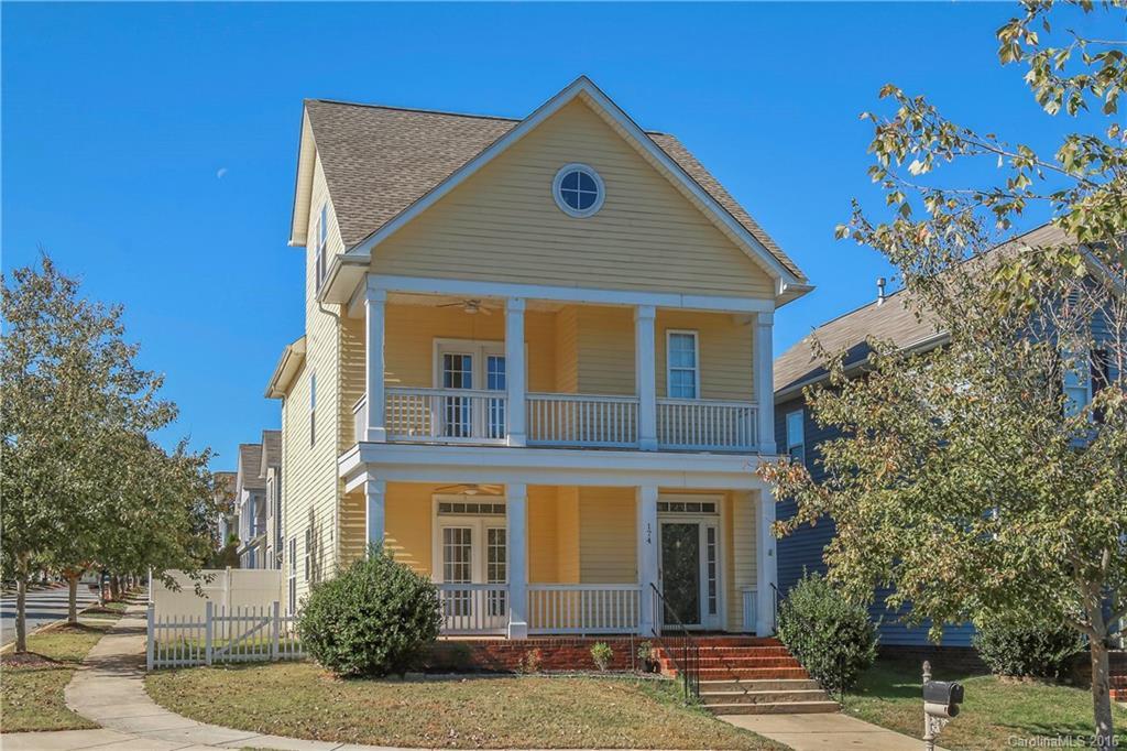 174 Gresham Ln., Mooresville, NC 28117