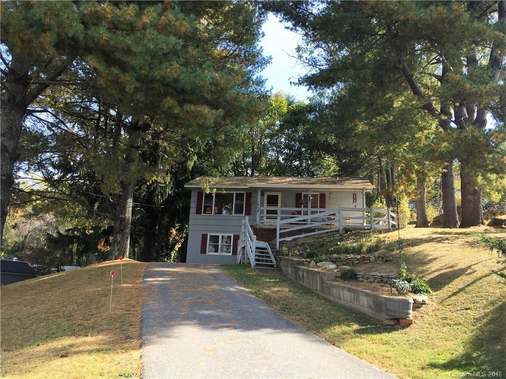 34 West St., Waynesville, NC 28786