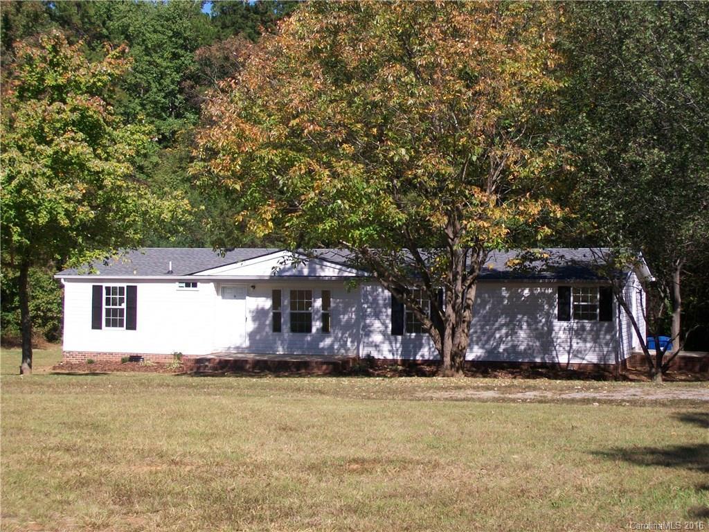 10500 Earnhardt Lake Rd., Davidson, NC 28036