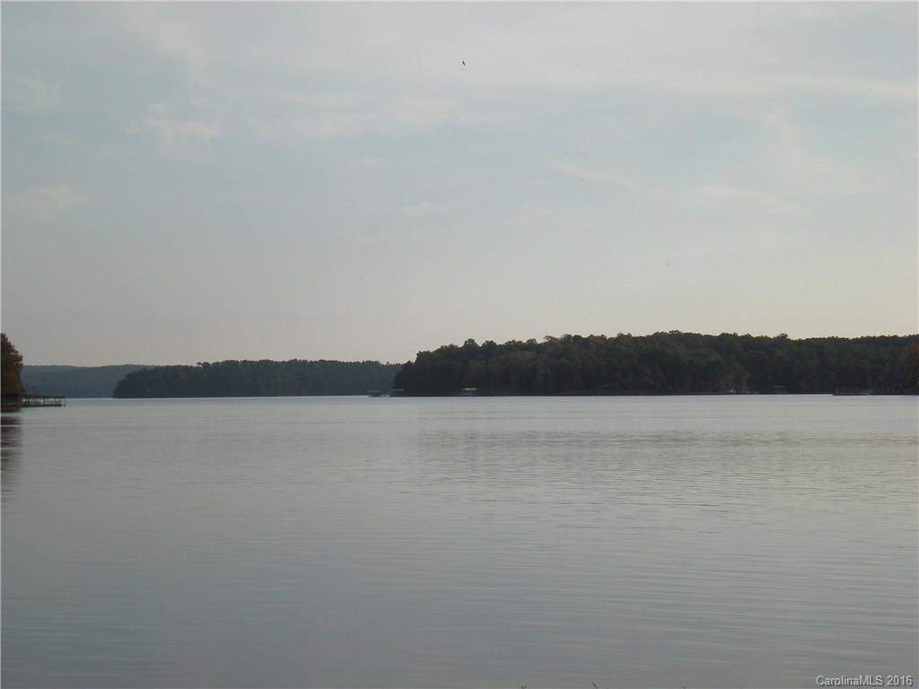 Lakeview Rd. #7-10, Badin Lake, NC 28127