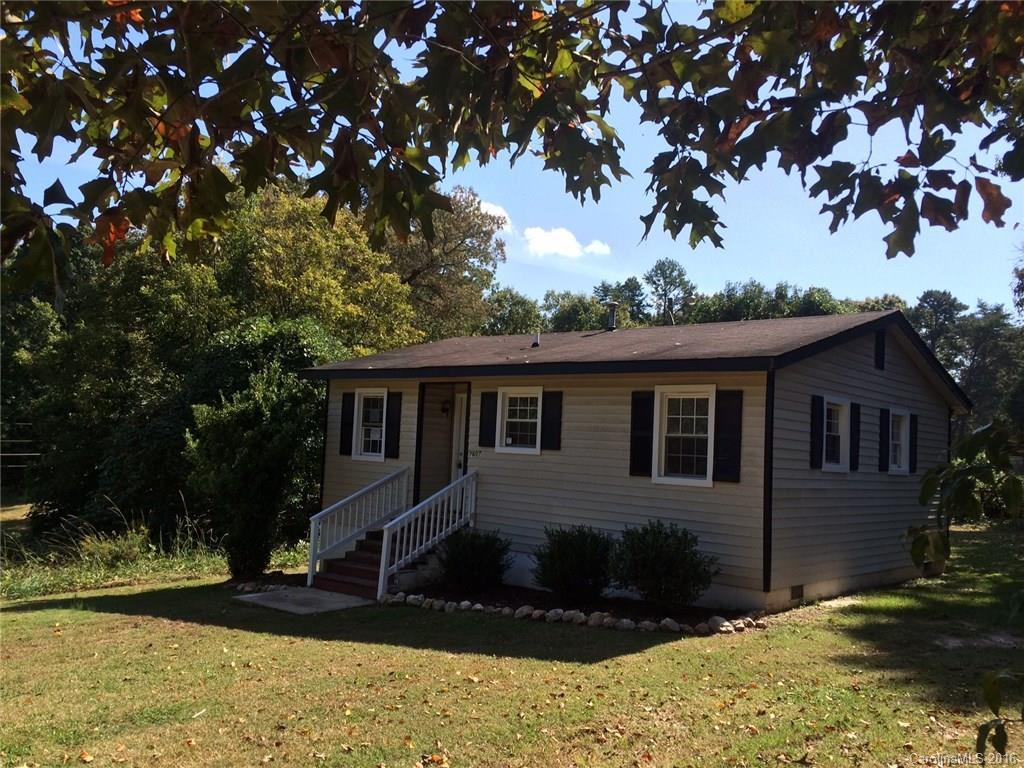 7607 Sunbonnet Ln., Waxhaw, NC 28173