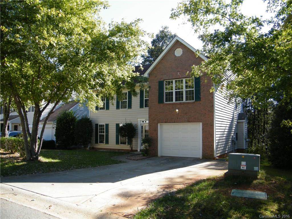 2800 Black Walnut Ln., Charlotte, NC 28262