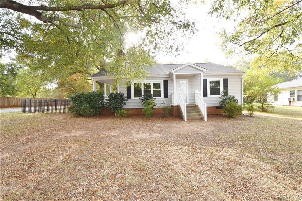 104 Almond Rd., Mooresville, NC 28115