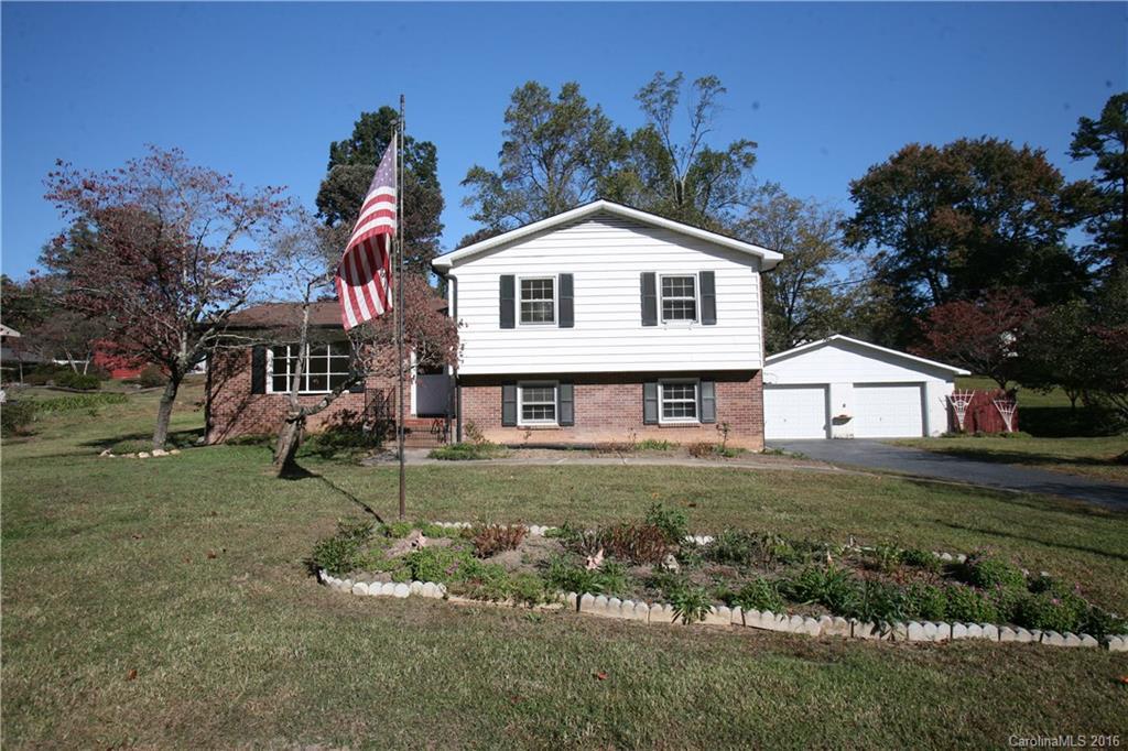 403 Brentwood Cir., Kannapolis, NC 28081