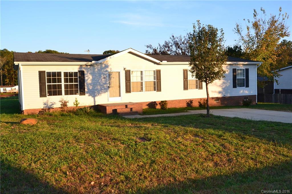 1030 Whisperwood Dr., Salisbury, NC 28147