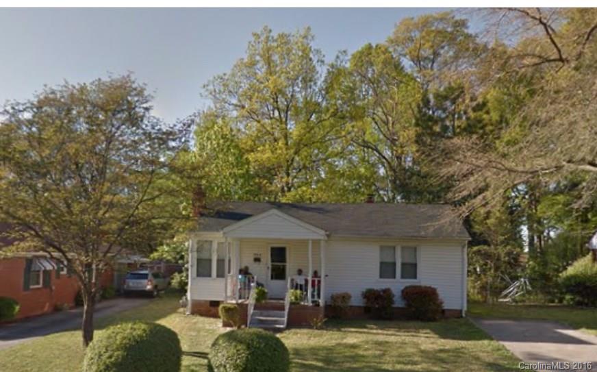 1004 Druid Cir. #18, Charlotte, NC 28206