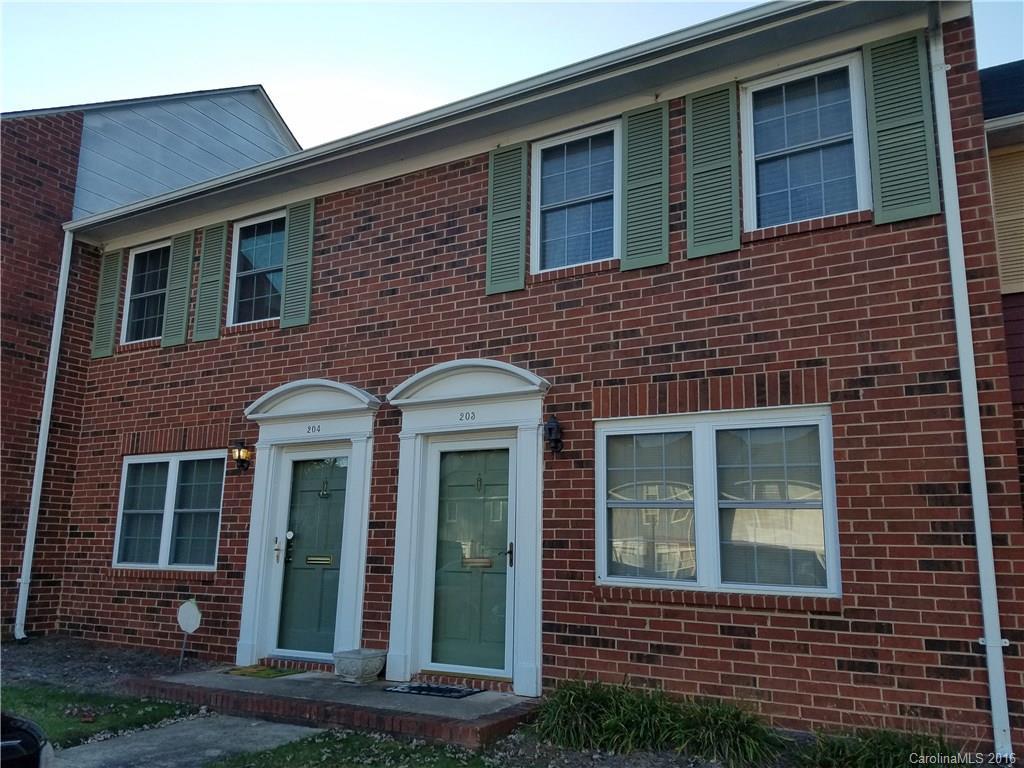 1300 Larchmont Pl. #203, Salisbury, NC 28144