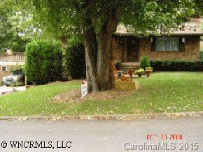 7 Rodgers Place, Asheville, NC 28806