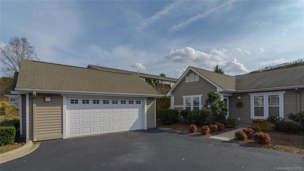 4604 Wood Duck Way, Hendersonville, NC 28792