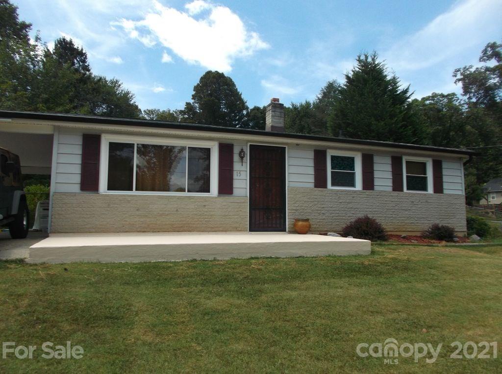 15 Vista Knoll Rd., Candler, NC 28715