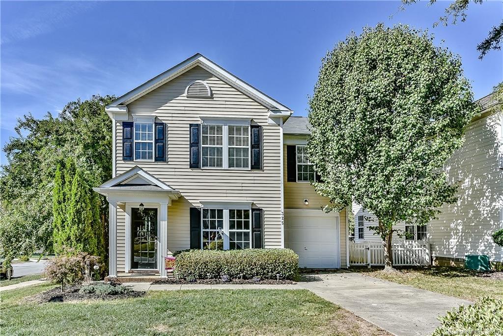 325 Ross Moore Ave., Charlotte, NC 28205