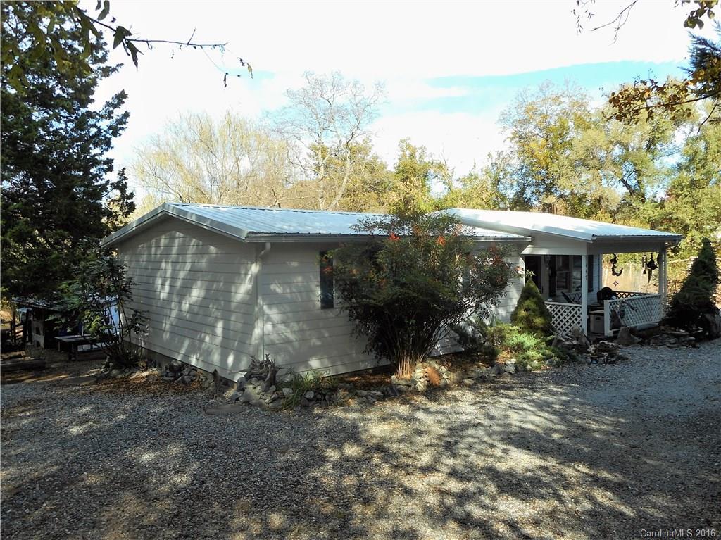 447 Rucker Rd., Rutherfordton, NC 28139