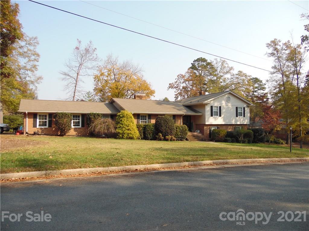 800 Brunson Dr., Albemarle, NC 28001