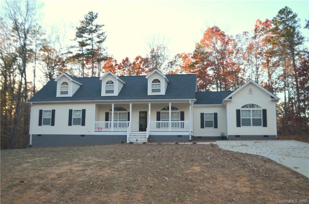 127 Cub Farm Dr., Statesville, NC 28677