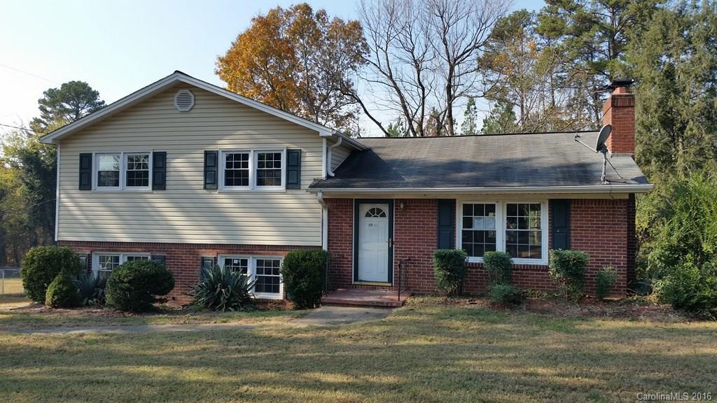 108 Stewart St., Rutherfordton, NC 28139