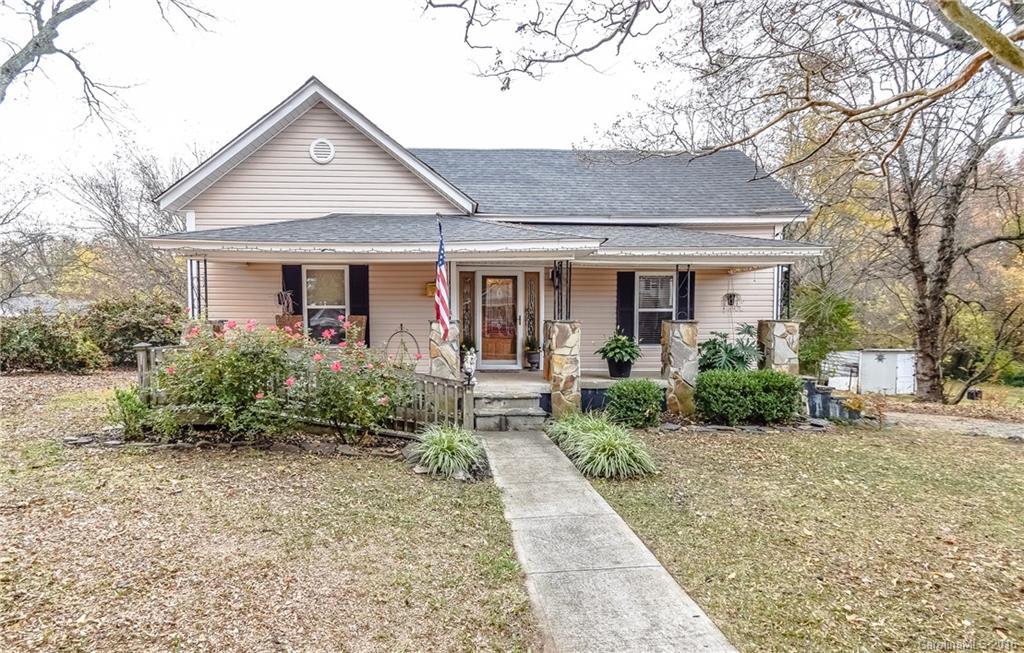 533 Iredell Ave., Mooresville, NC 28115