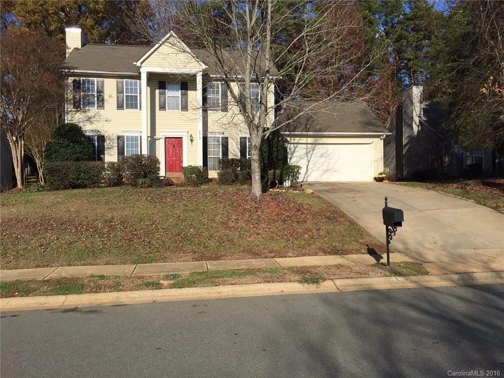 4012 Huntmeadow Dr., Charlotte, NC 28269