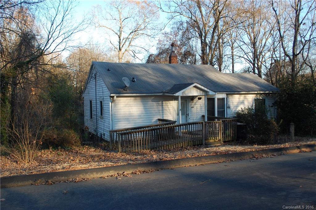 127 Birdsey St., Statesville, NC 28677
