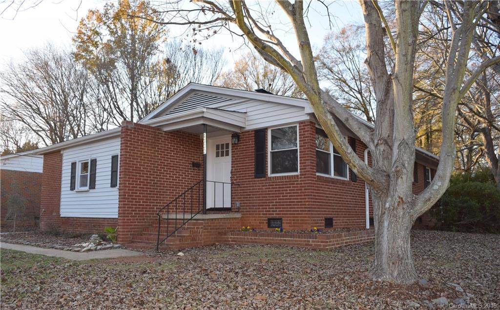 4300 University Dr., Charlotte, NC 28209