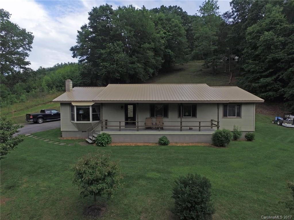 118 Wisteria Way, Waynesville, NC 28786