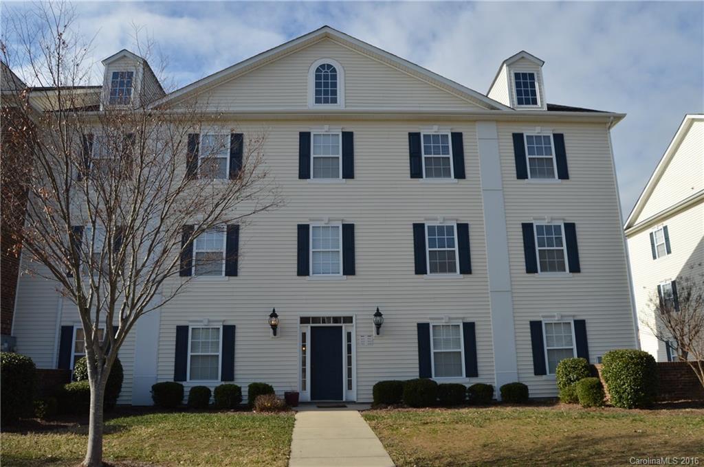 3827 Carl Parmer Dr., Harrisburg, NC 28075