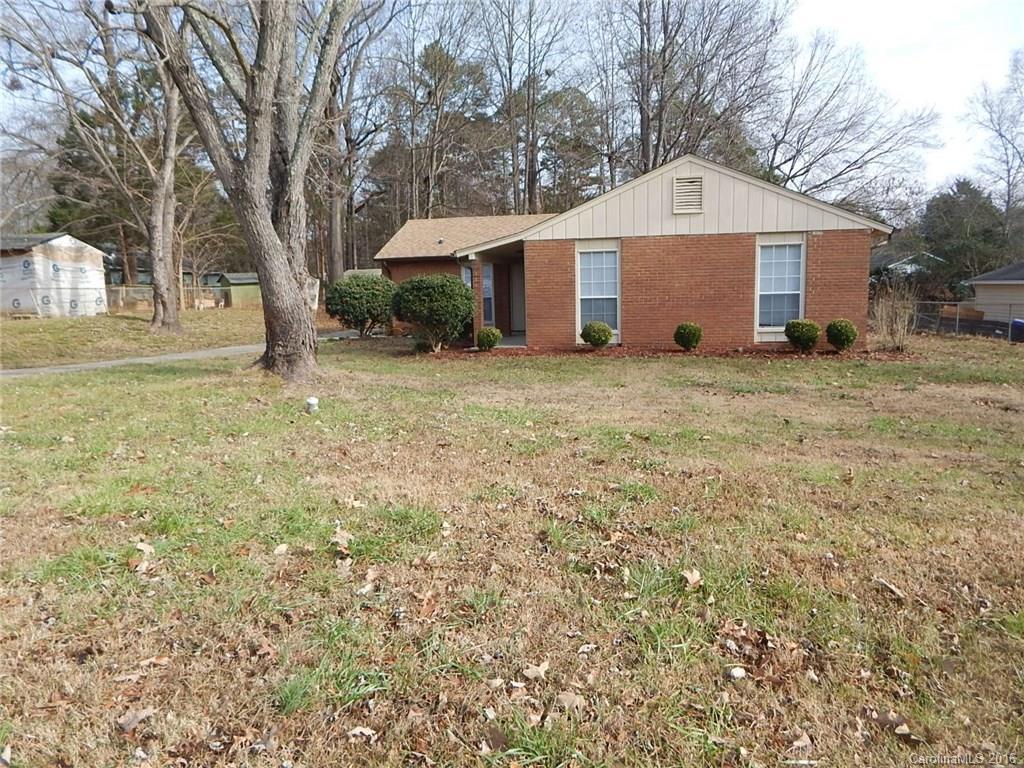 6406 Farmstead Dr., Charlotte, NC 28227