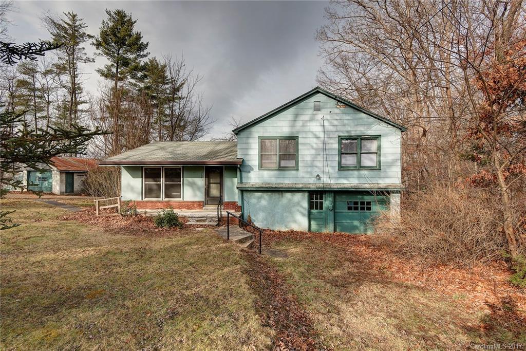 368 Oakmont Dr., Canton, NC 28716