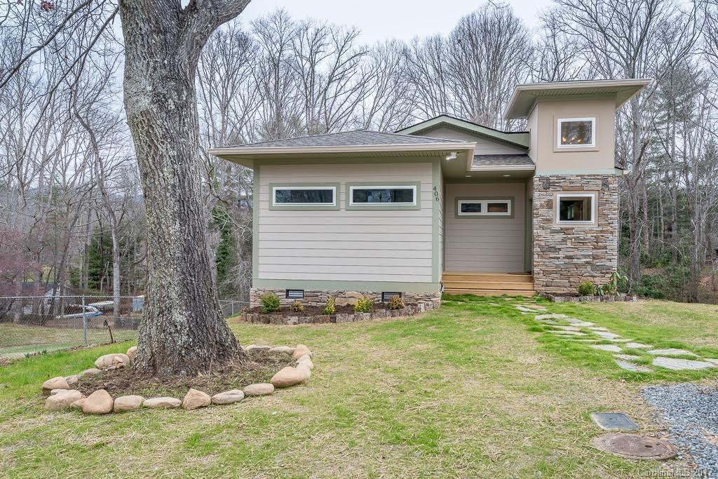 406 S Oconeechee Ave., Black Mountain, NC 28711