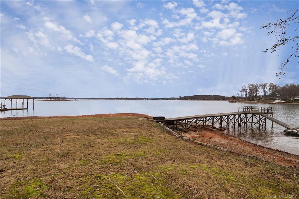 5073 Fox Hollow Dr., Denver, NC 28037