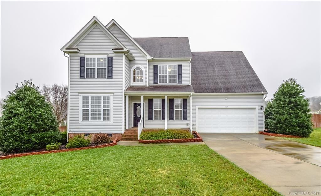 113 Mid Glen Ct., Mooresville, NC 28115