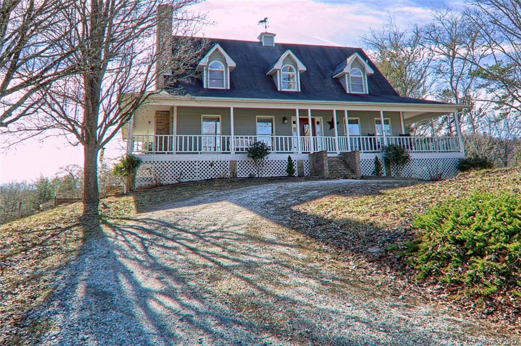 685 Big Oak Rd., Hendersonville, NC 28792