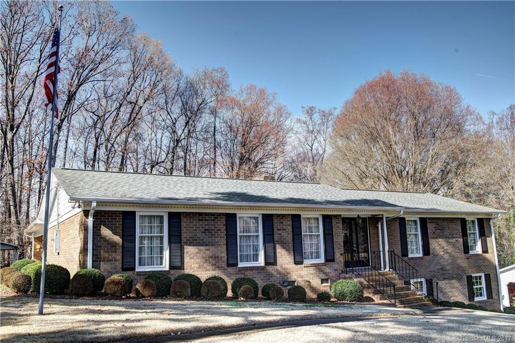 6631 Pencade Ln., Charlotte, NC 28215