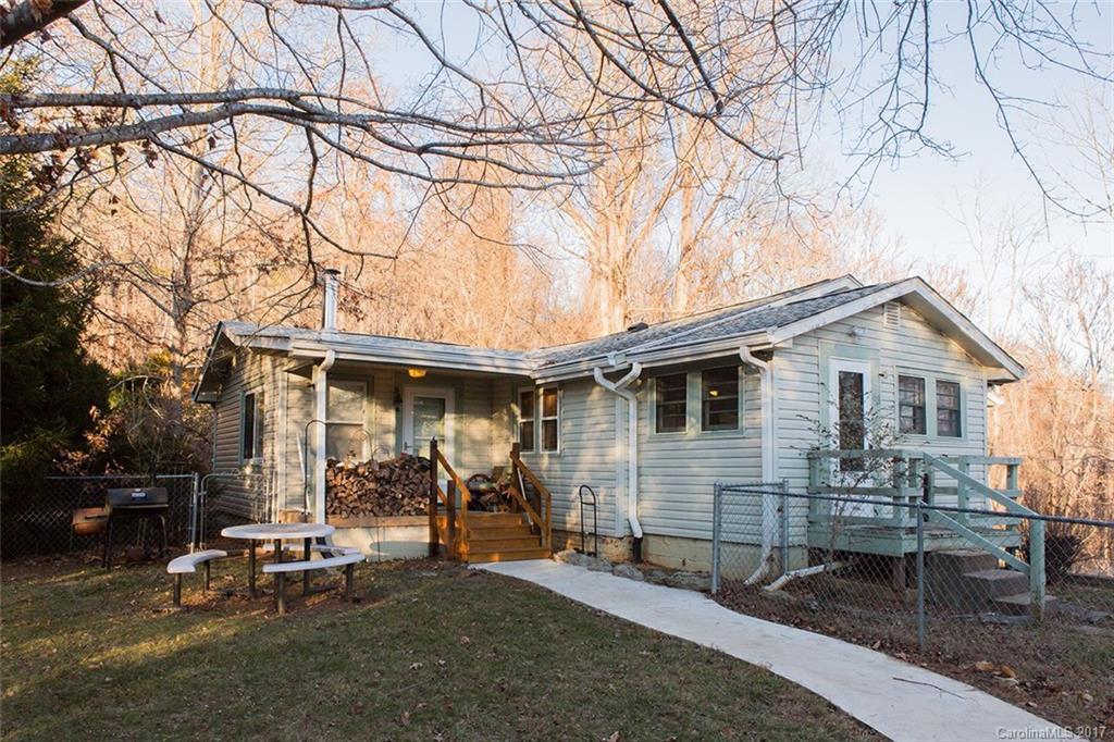 63 Wolf Rd., Asheville, NC 28805